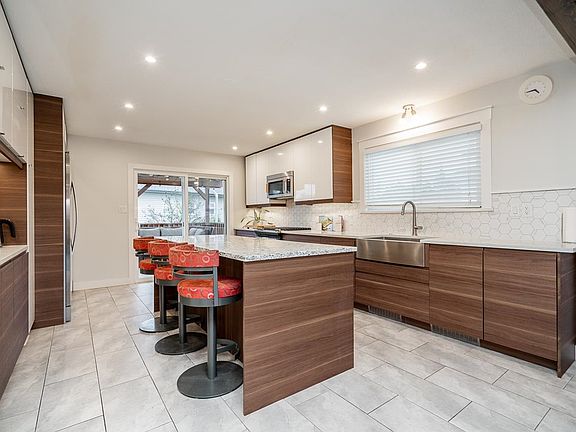 2nd image of 22878 Reid Ave