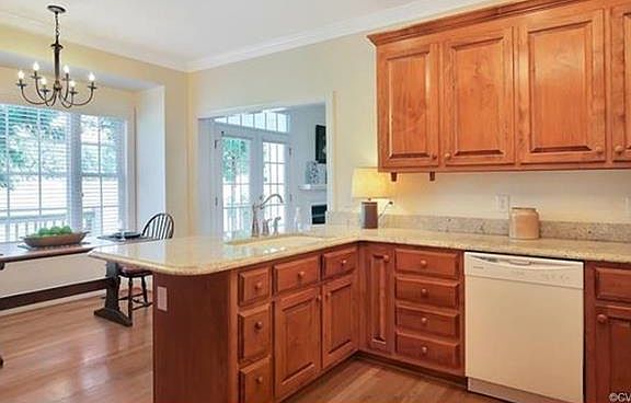 3rd image of 1454 Donavon Mill Ln