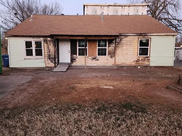 409 Russell Dr, Midwest City, OK 73110