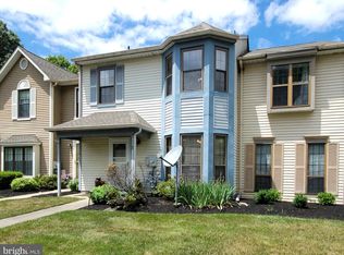 3 Stratton Ct, Robbinsville, NJ 08691