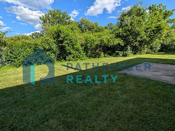 2nd image of 3806 Klepinger Rd