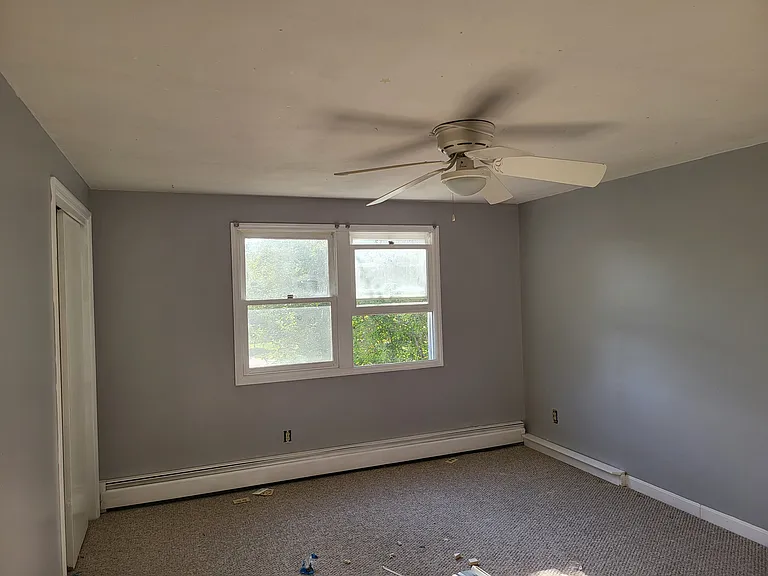 4911 Yeaworth Ln — Photo 10