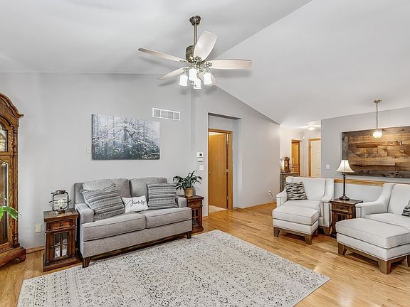 5th image of 3243 N Westwind Bay Ct