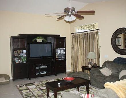 3rd image of 8961 SW Bonneville Dr