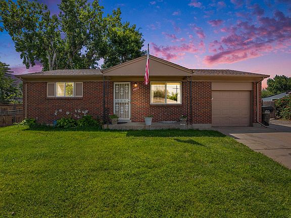 2nd image of 13082 Elmendorf Pl