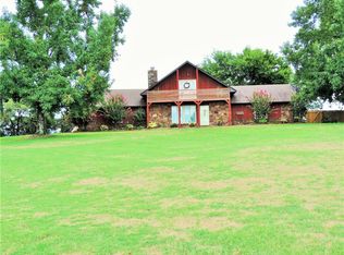 712 Monte Dr, Spiro, OK 74959