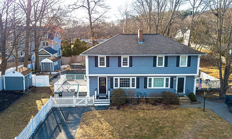 1st image of 3 Christie Dr #A