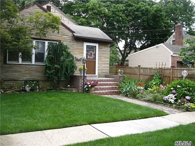 1st image of 103 Ampel Ave