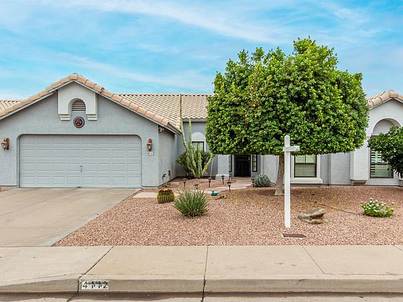 3rd image of 4112 E Siesta Ln