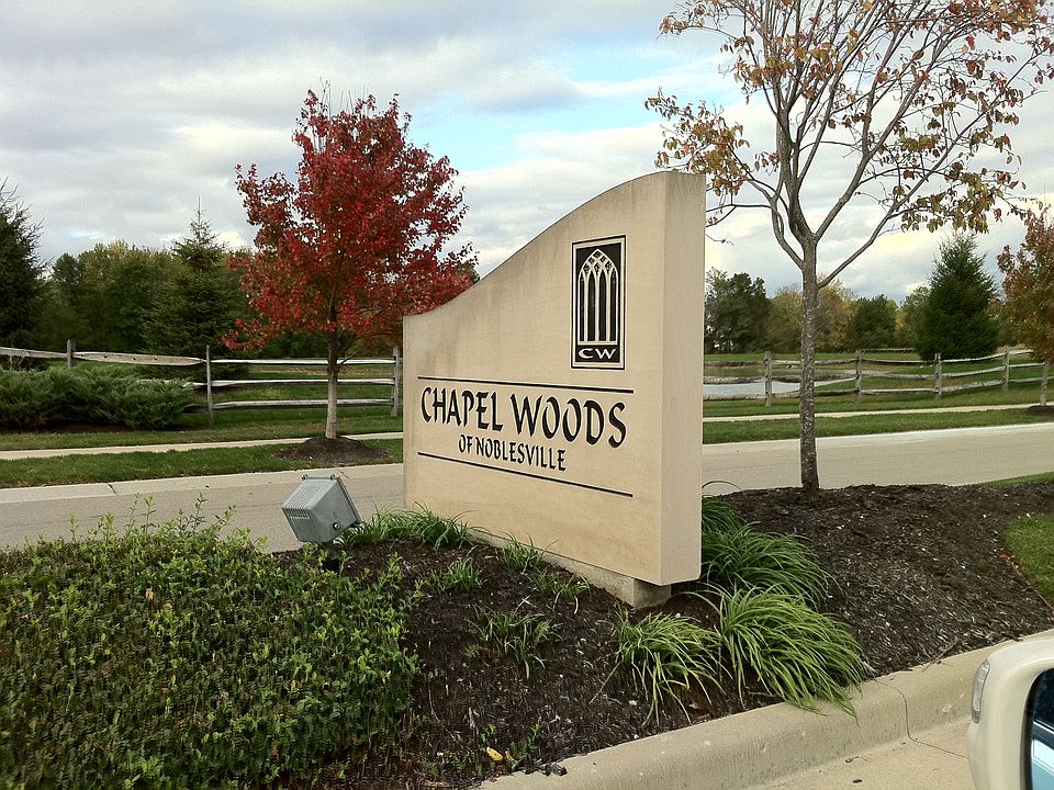1st image of 10975 Chapel Woods Blvd N