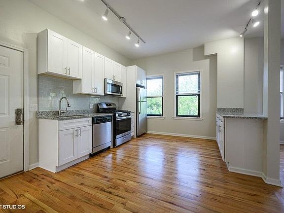 2nd image of 2156 W Potomac Ave #3W