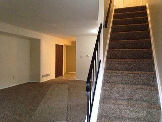 2nd image of 19 Kelmar Ave