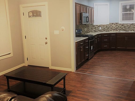 3rd image of 315 Walnut Ave #Ave3