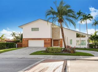16570 NE 35th Ave #0, North Miami Beach, FL 33160