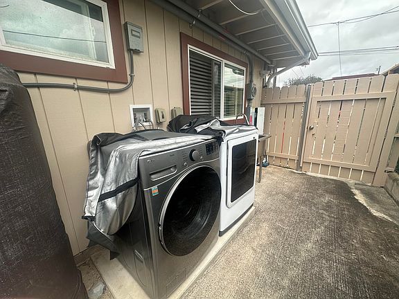 3rd image of 1534 Lehia St #A