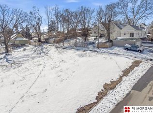 1415 M St, Omaha, NE 68107