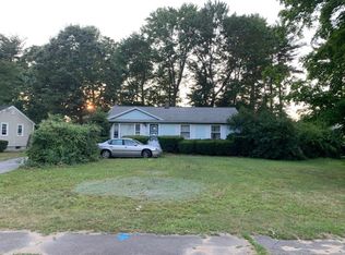 383 Apremont Hwy, Holyoke, MA 01040