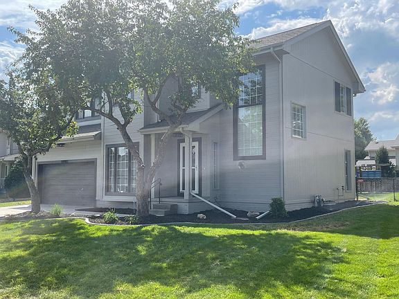 5th image of 14943 Dayton St