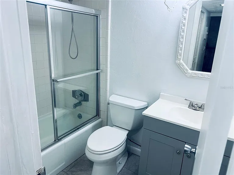 5467 Hansel Ave #H-15 — Photo 23