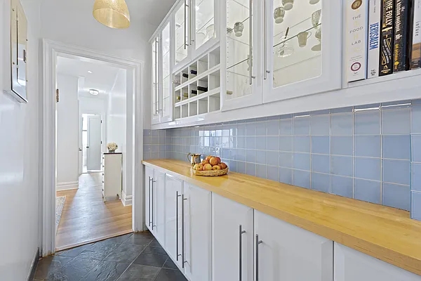 Sold by Corcoran | media 6