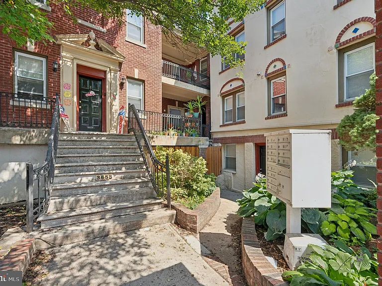 3655 Indian Queen Ln #2 — Photo 2