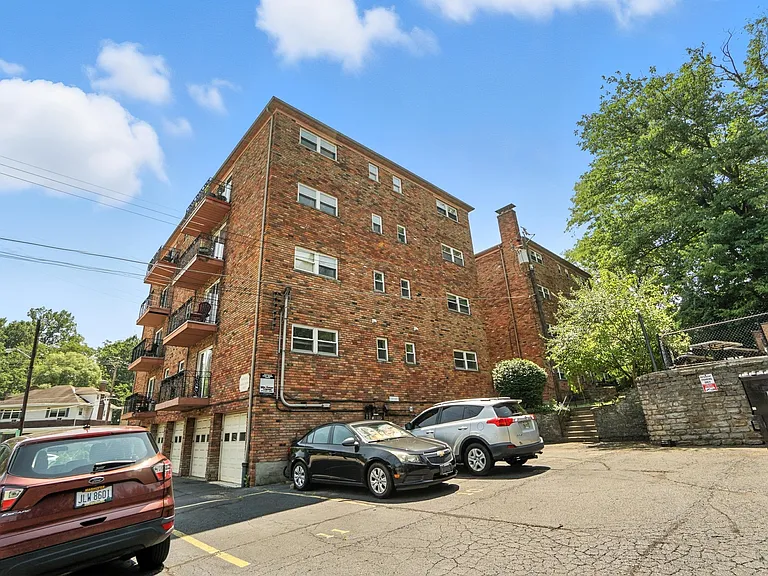 2270 Madison Rd #1B — Photo 51