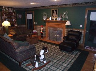 16723 Claridon Troy Rd, Burton, OH 44021