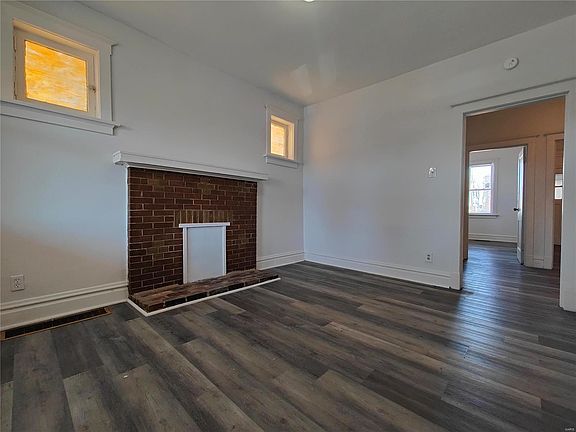 3rd image of 4273 Oleatha Ave
