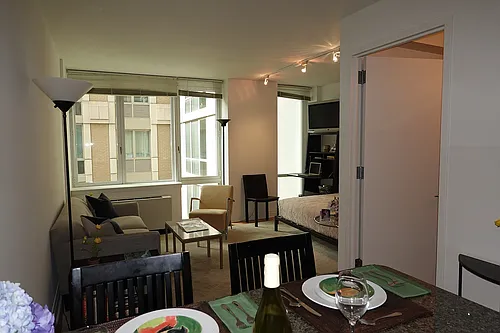 1510 Lexington Ave #4A Photo 1 1510 Lexington Ave #4A Photo 1