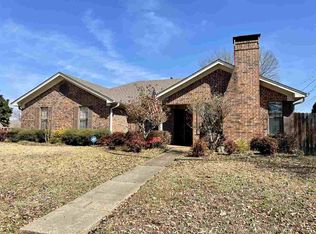 4 Cherokee Trl, Texarkana, AR 71854