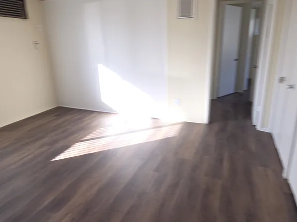 86 S Daisy Ave, Pasadena, CA 91107