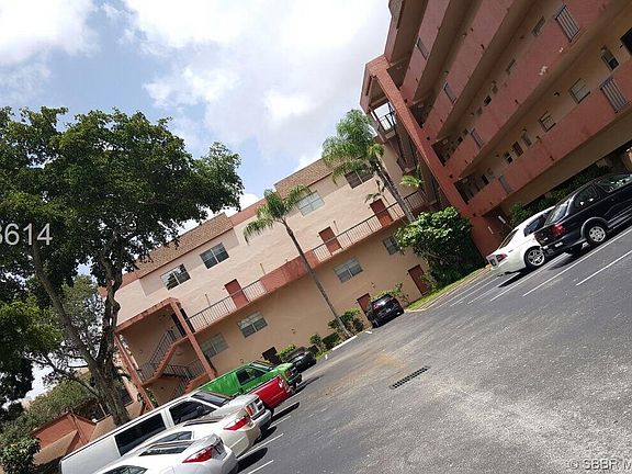 4th image of 7541 NW 16th St APT 1303