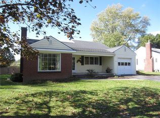 29 Burton St, Cazenovia, NY 13035