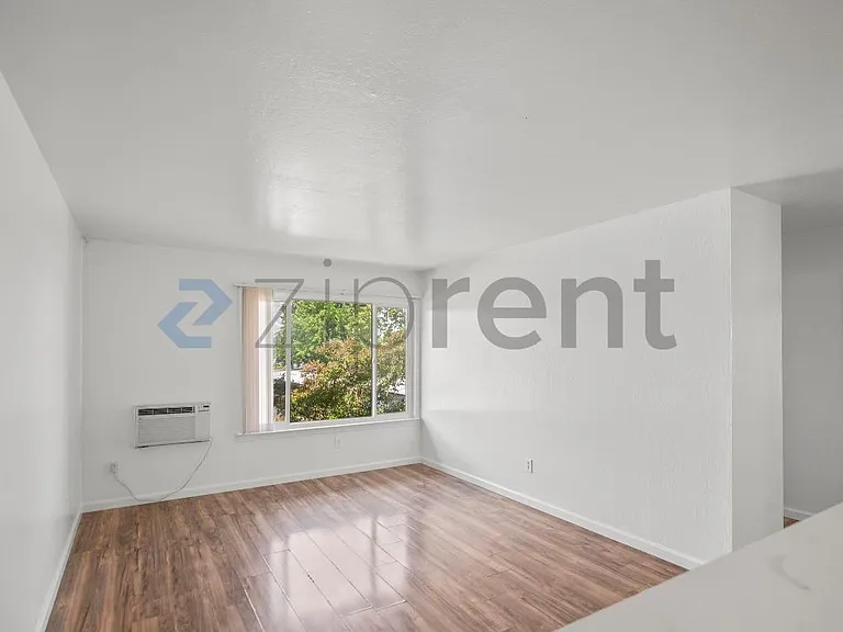 100 Village Dr #202 — Photo 5