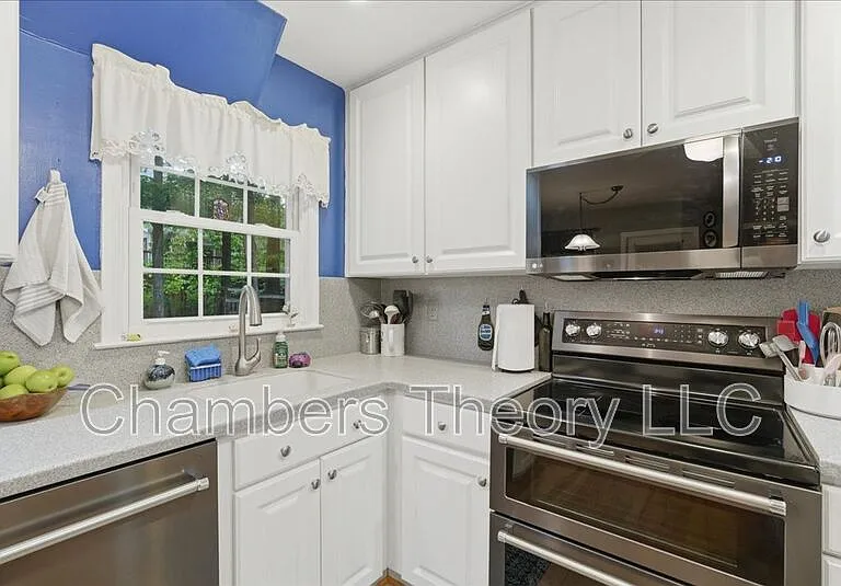 12226 Ox Hill Rd — Photo 10