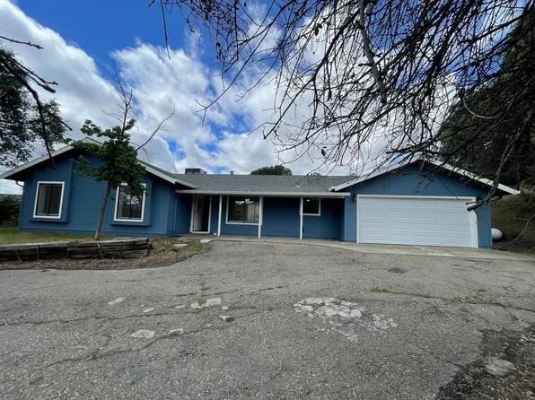3664 Laurent Ln, Valley Springs, CA 95252