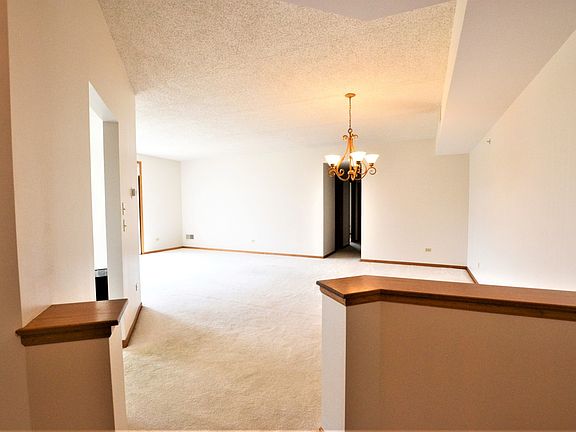 5th image of 11001 Deblin Ln APT 208