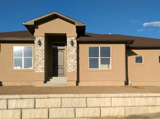 206 Meadow Point Ct, Grand Junction, CO 81503
