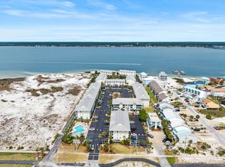 8436 Gulf Blvd UNIT 422, Navarre Beach, FL 32566