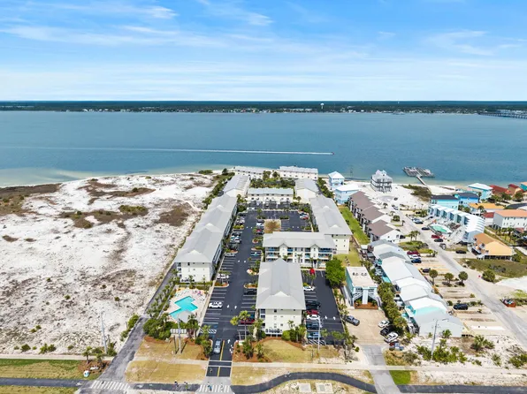 8436 Gulf Blvd Unit 422, Navarre Beach, FL 32566
