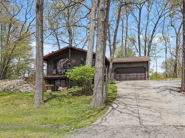 11820 Killarny Cir, Jerome, MI 49249