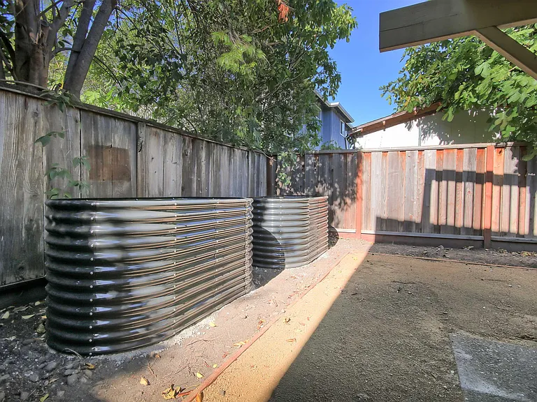 127 Walti St — Photo 7