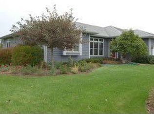 310 Kings Way, McHenry, IL 60051
