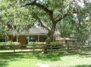 1556 Brushy Rd, Columbus, TX 78934