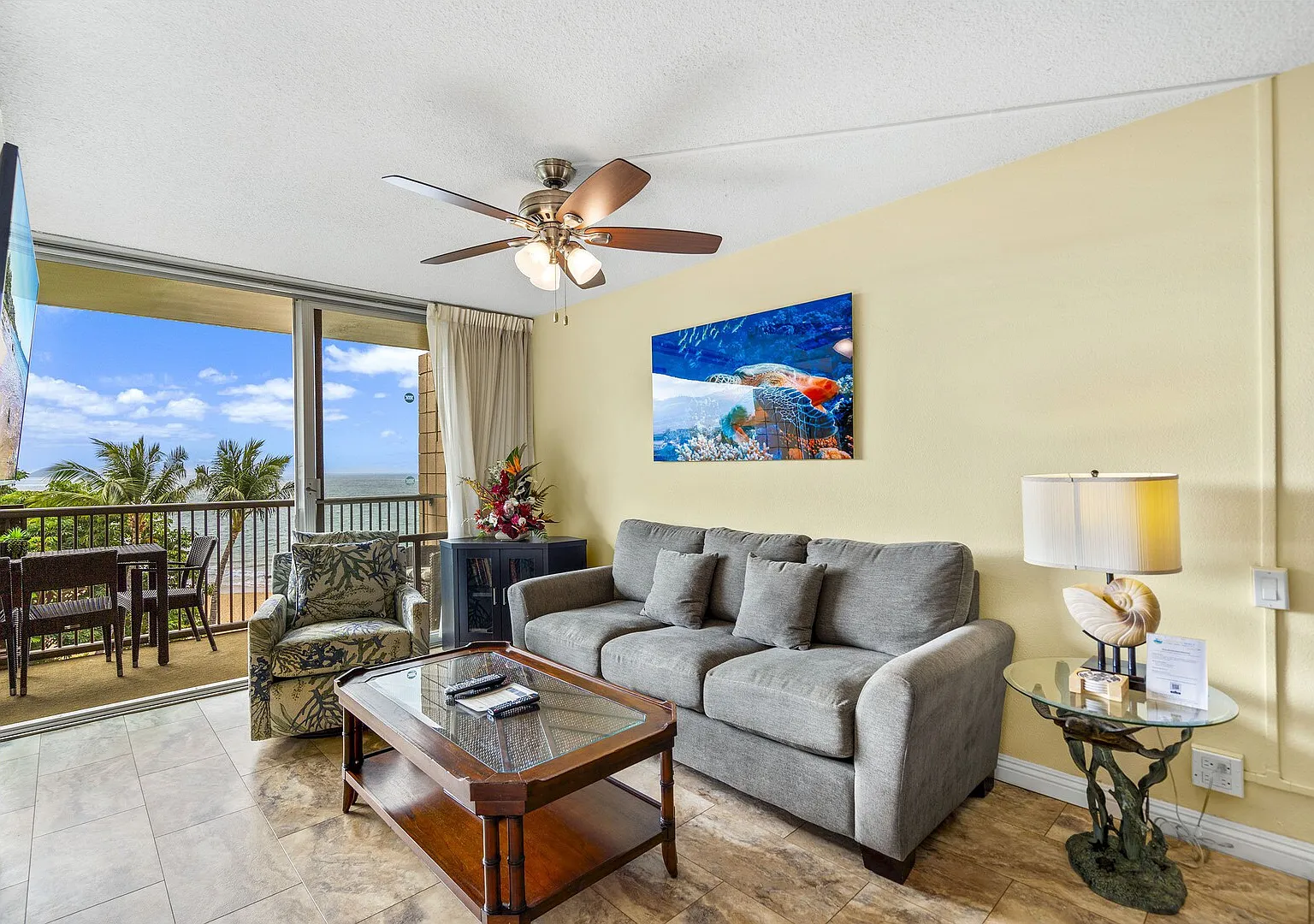 Mana Kai 410 - The Ultimate Maui Beach Condo Experience - Renovated - — Photo 2