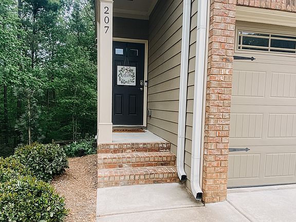 4th image of 207 Townview Dr
