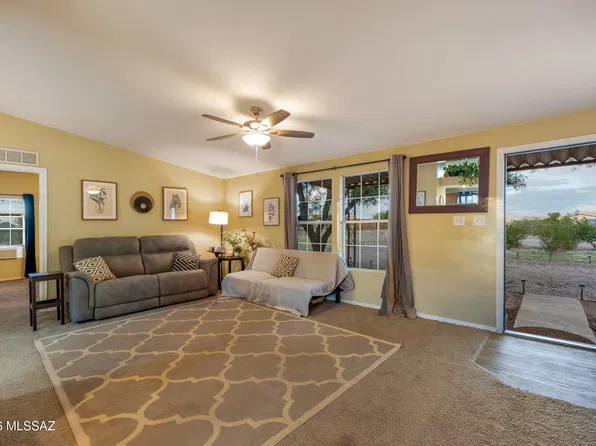 5207 N Whitetail Rd, Marana, AZ 85653