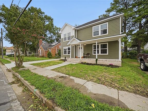 3rd image of 1046 Mapole Ave