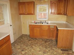 5th image of 779 Oak Glen Cir