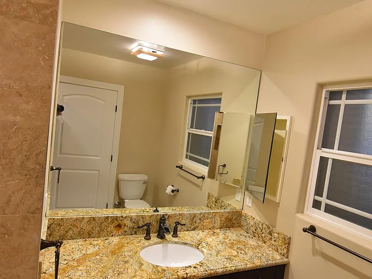 17339 Plummer St — Photo 32
